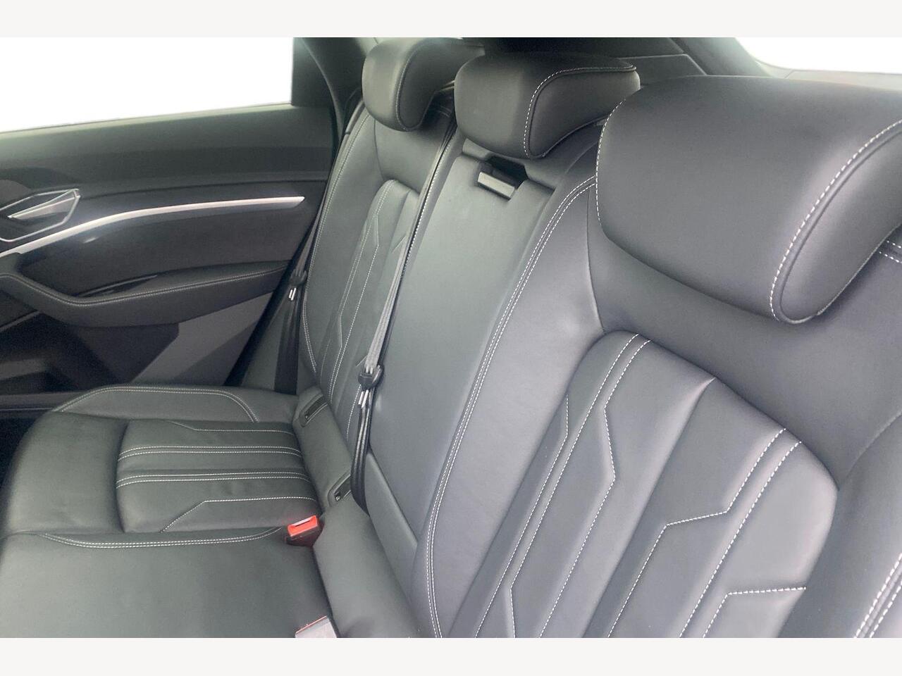 Used Audi e-tron 2022 for sale - 77498332: Photo 9