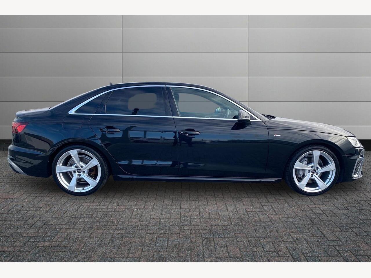Used Audi A4 2022 for sale - 76674072: Photo 4