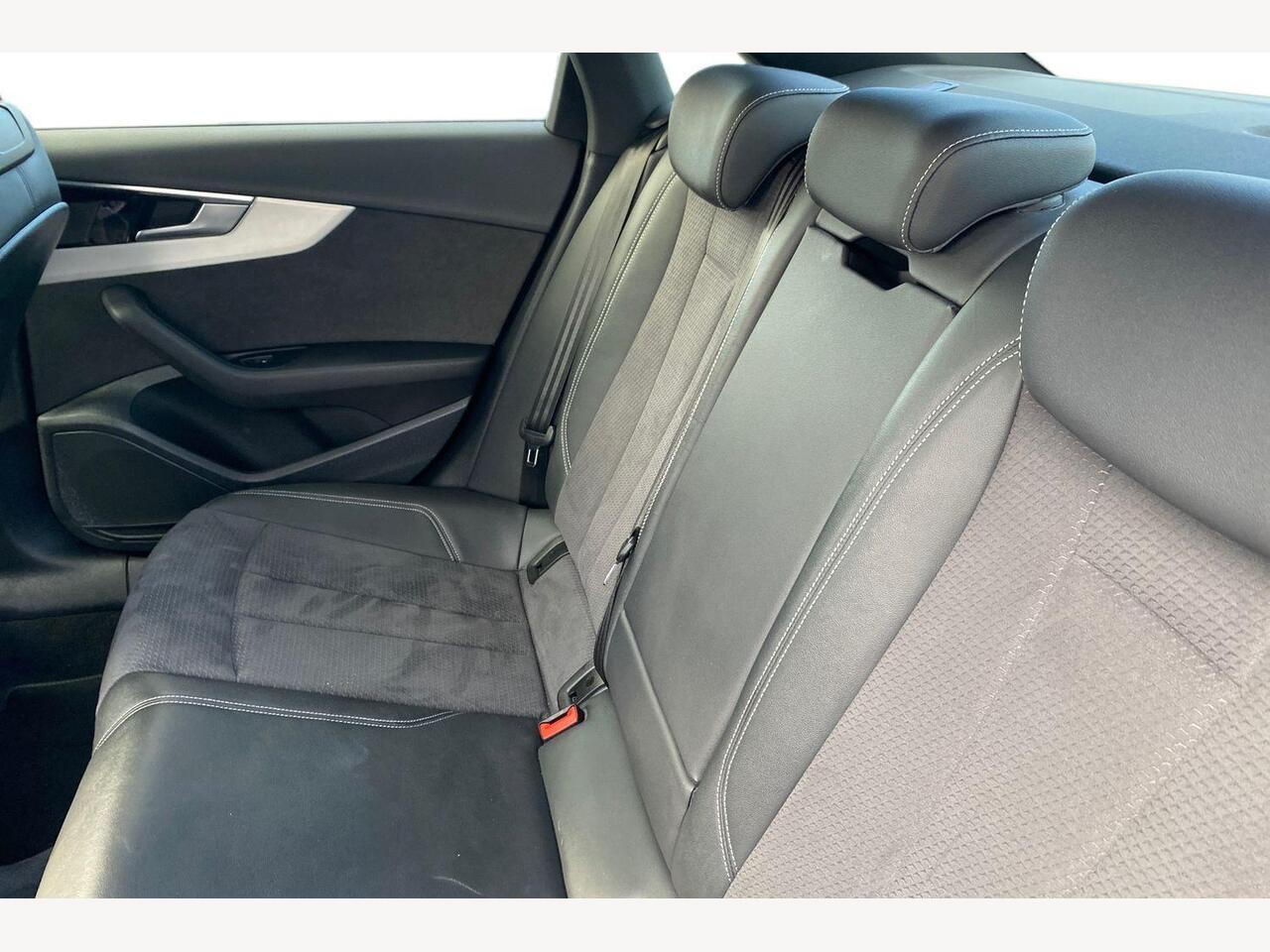 Used Audi A4 2022 for sale - 76674072: Photo 8