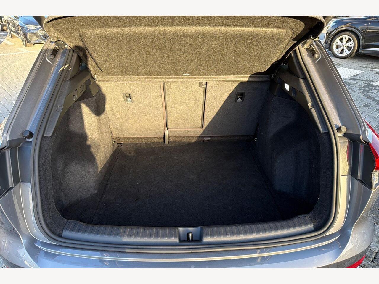 Used Audi Q4 e-tron 2022 for sale - 76900153: Photo 12