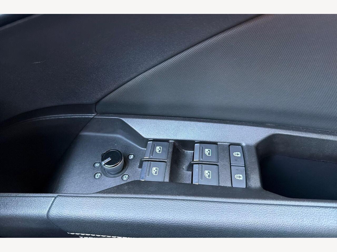 Used Audi Q4 e-tron 2022 for sale - 76900153: Photo 15