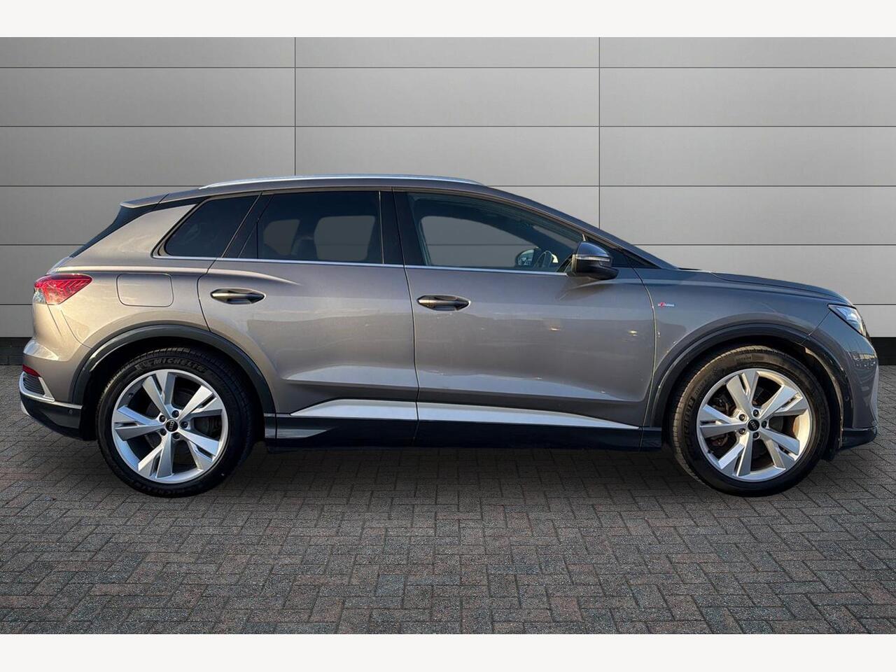 Used Audi Q4 e-tron 2022 for sale - 76900153: Photo 4