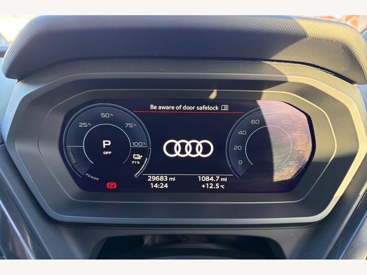 Used Audi Q4 e-tron 2022 for sale - 76900153: Photo 7