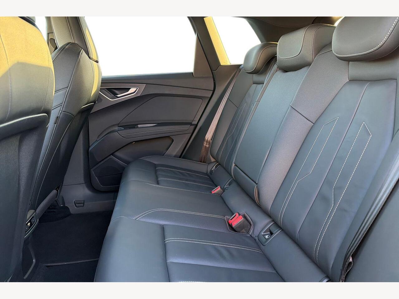 Used Audi Q4 e-tron 2022 for sale - 76900153: Photo 8