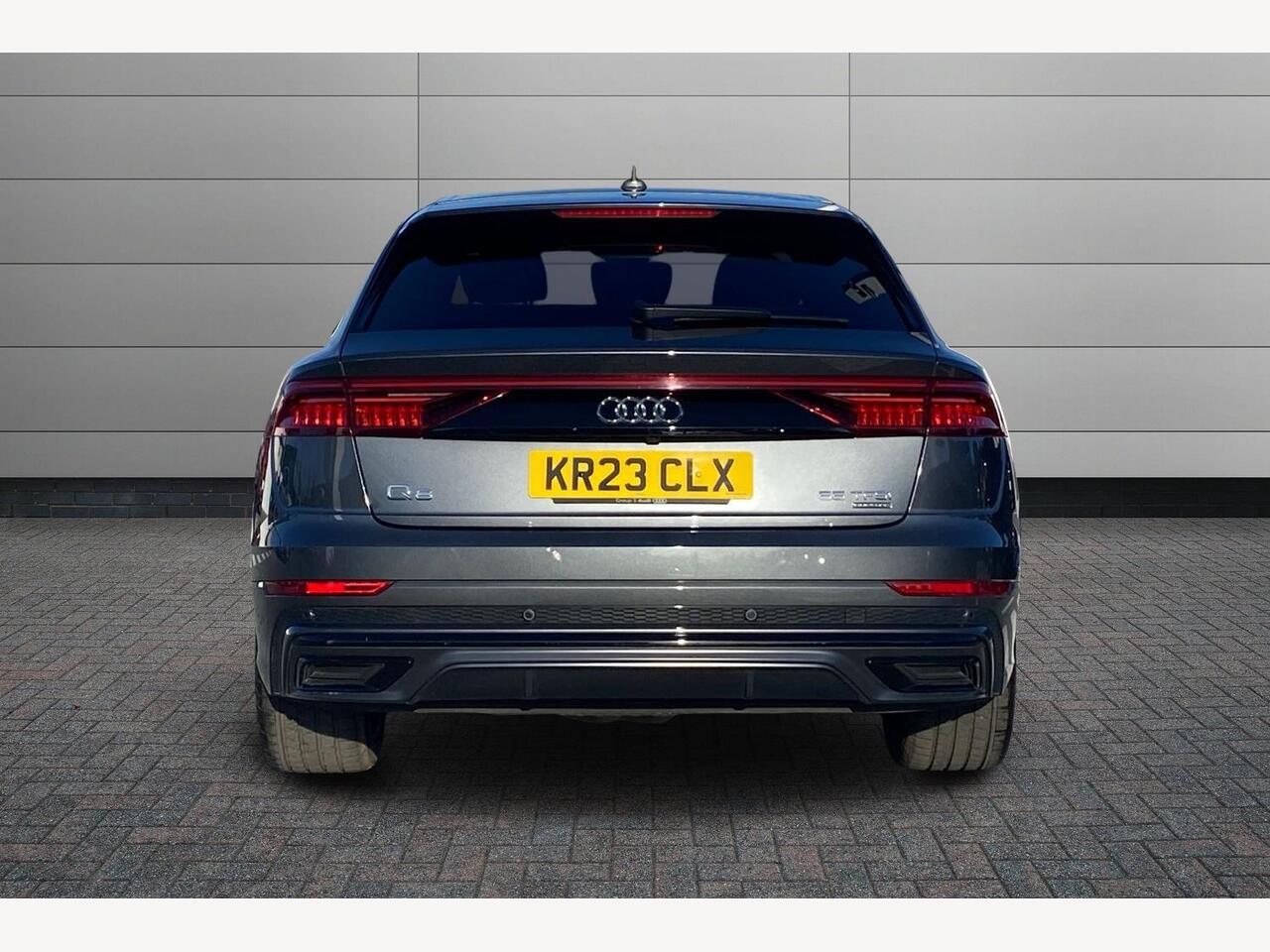 Used Audi Q8 2023 for sale - 76676181: Photo 11