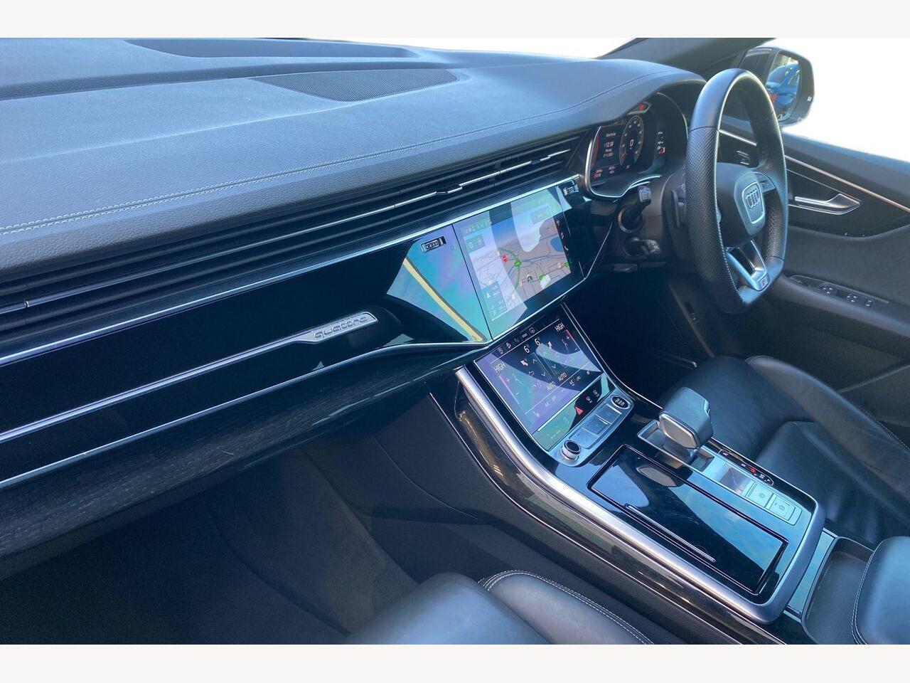 Used Audi Q8 2023 for sale - 76676181: Photo 2