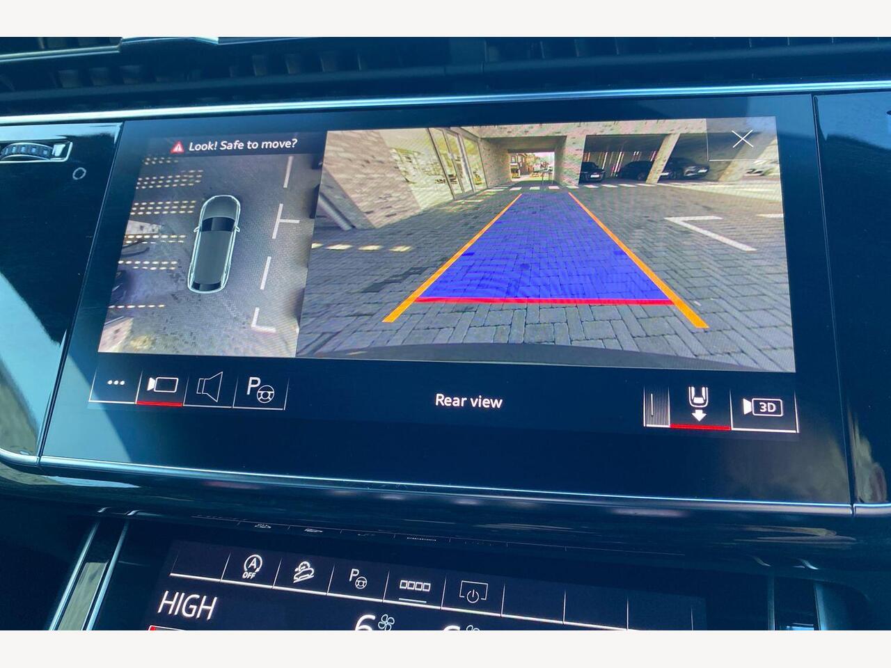 Used Audi Q8 2023 for sale - 76676181: Photo 25