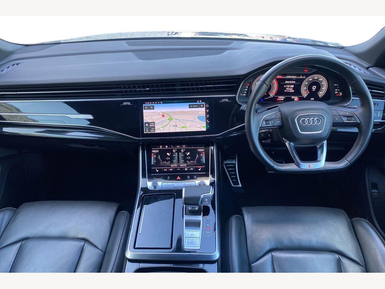 Used Audi Q8 2023 for sale - 76676181: Photo 9