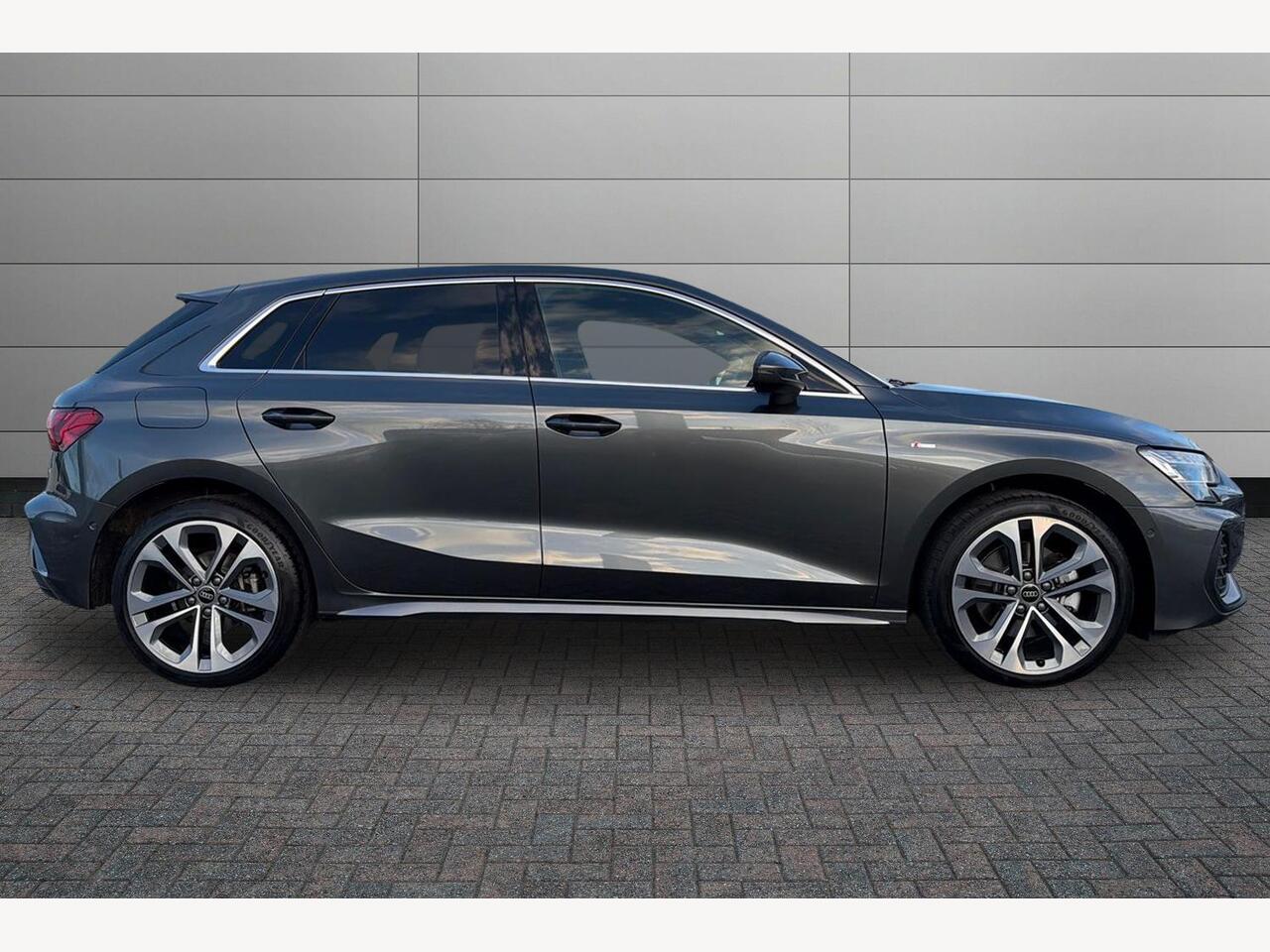 Used Audi A3 2025 for sale - 76900172: Photo 4