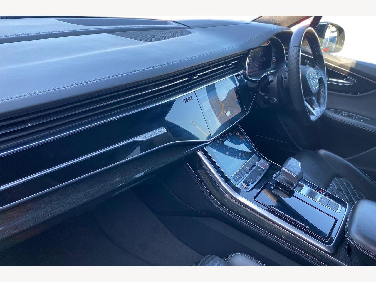 Used Audi Q7 2020 for sale - 77972259: Photo 2