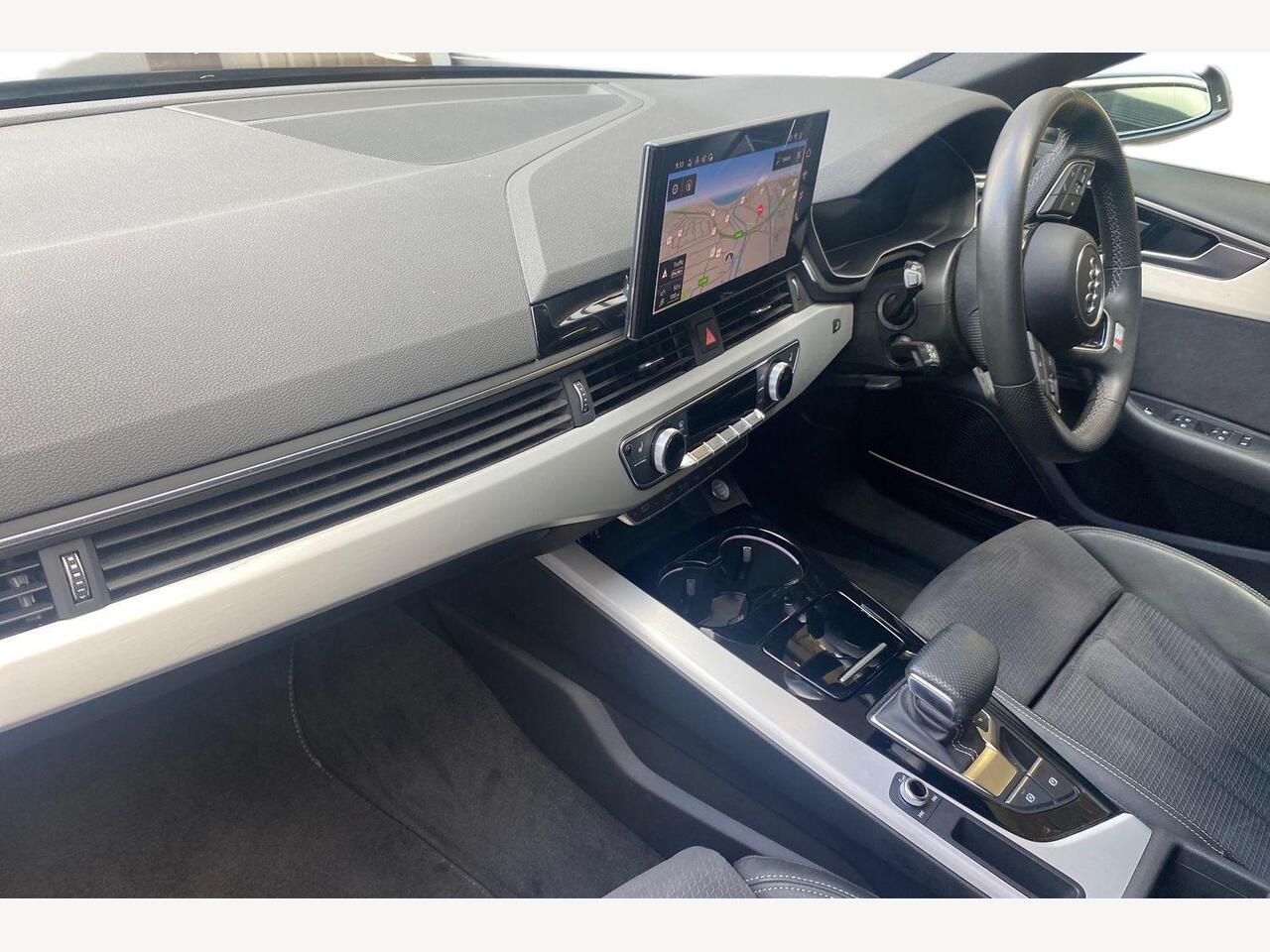 Used Audi A4 2024 for sale - 76677279: Photo 2