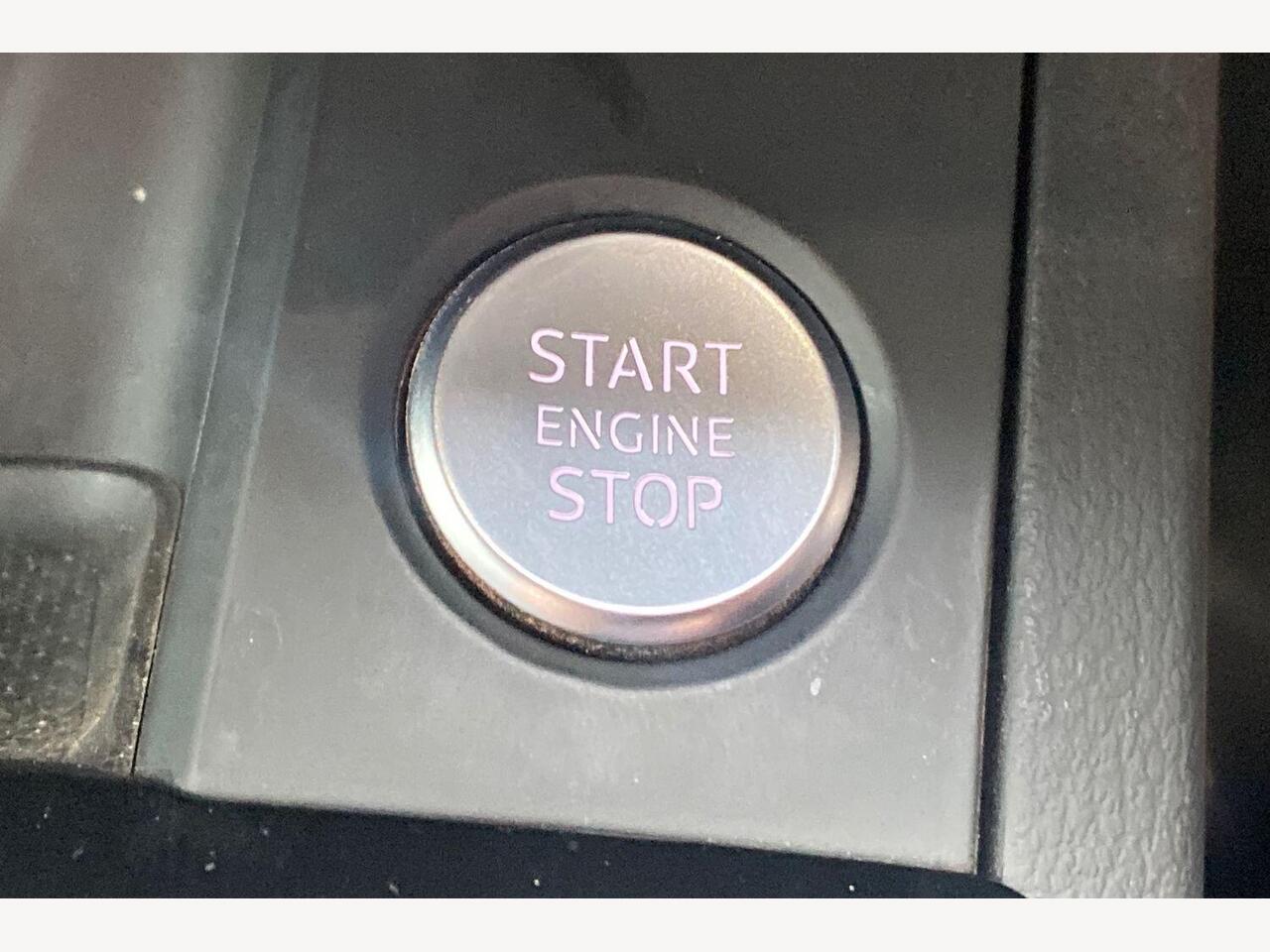 Used Audi A4 2024 for sale - 76677279: Photo 23