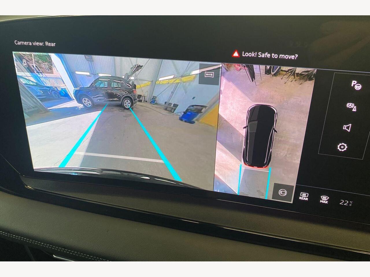 Used Audi Q6 e-tron 2025 for sale - 76679377: Photo 17