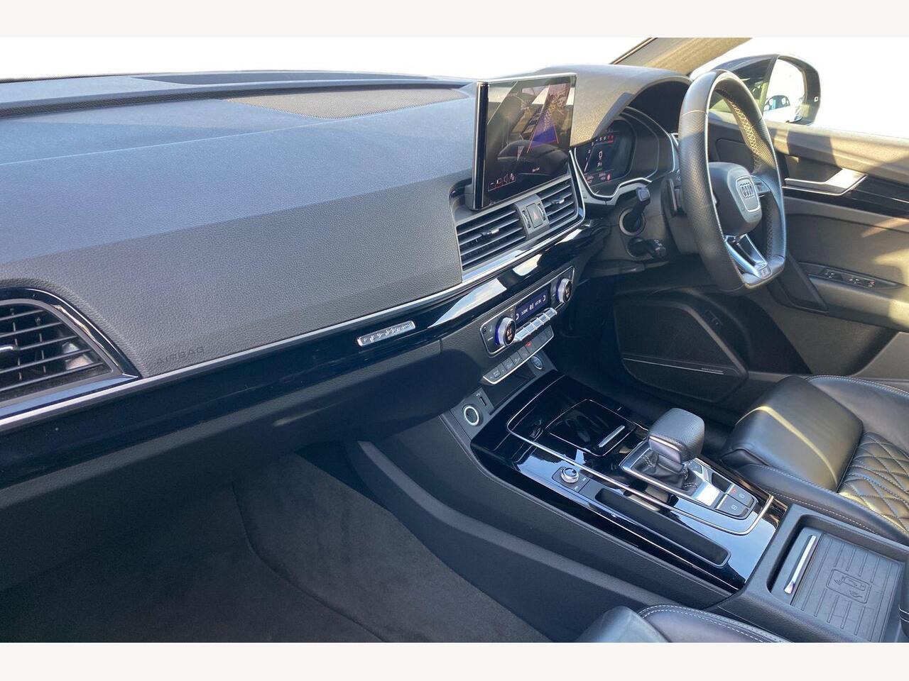 Used Audi Q5 2023 for sale - 77157672: Photo 2