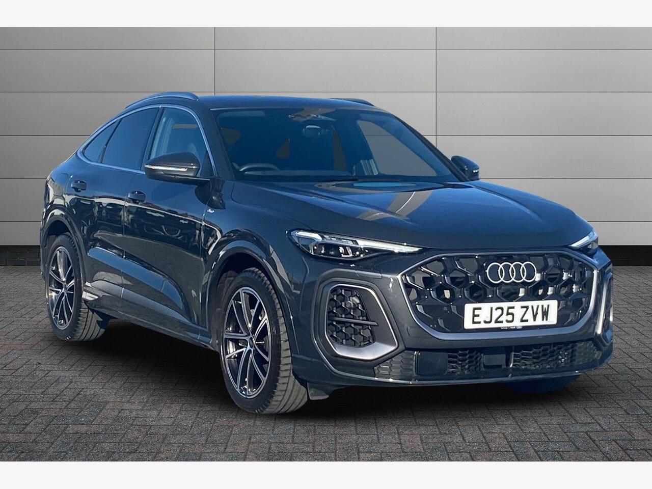 Used Audi Q5 2025 for sale - 76680208: Photo 1