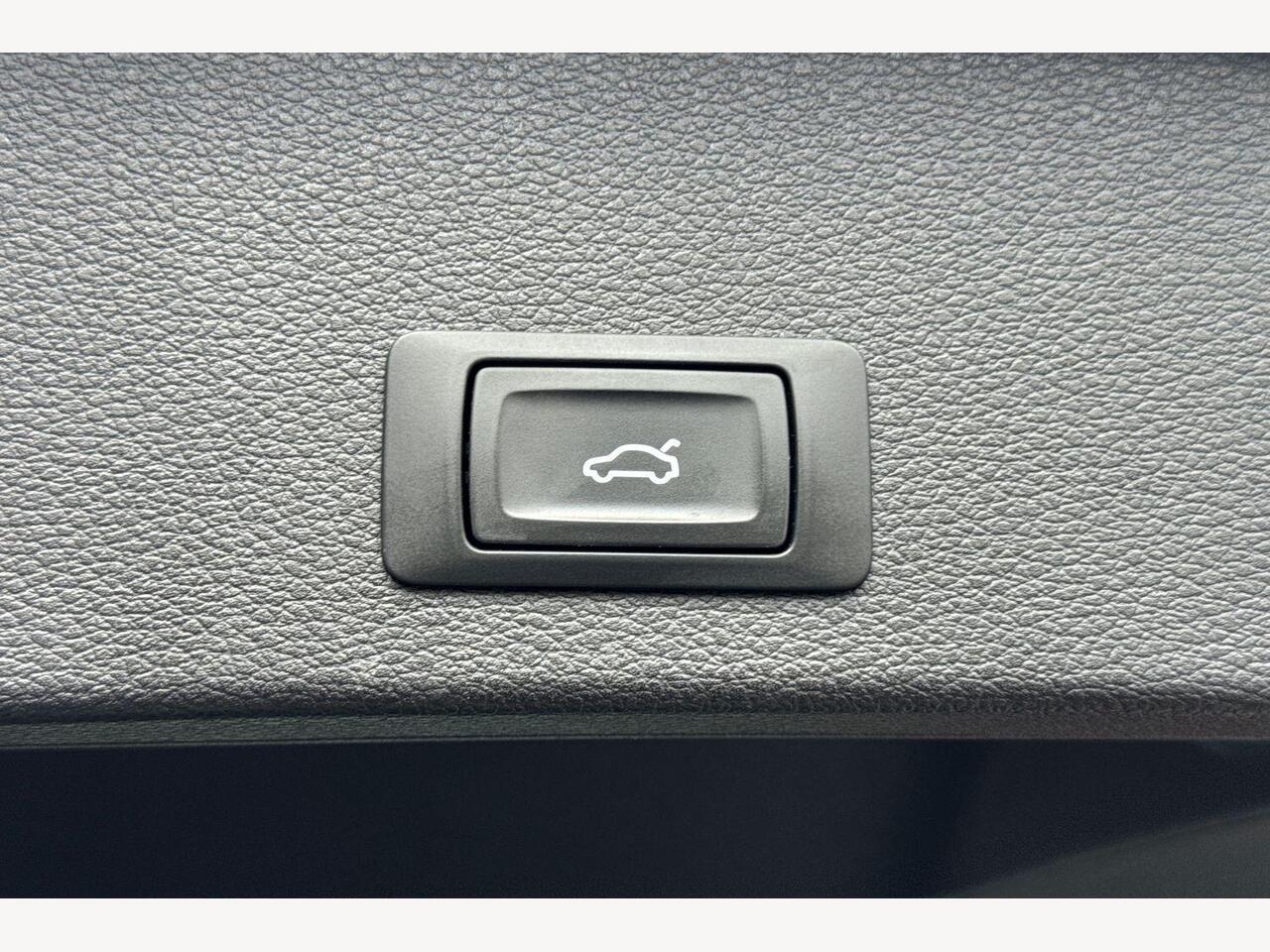 Used Audi Q2 2021 for sale - 77346501: Photo 13