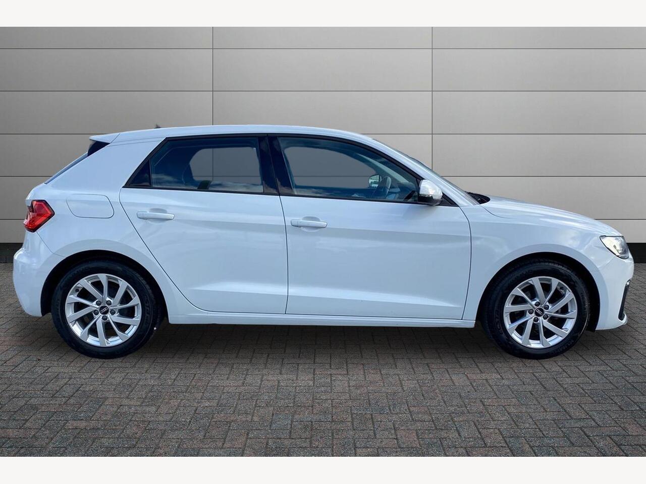 Used Audi A1 2021 for sale - 77600059: Photo 5