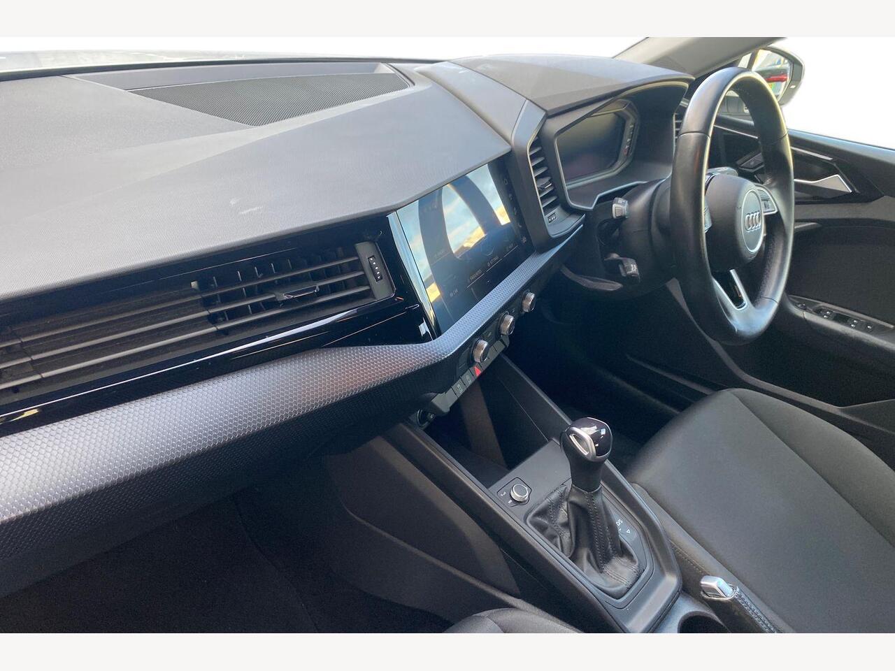 Used Audi A1 2023 for sale - 76676451: Photo 2