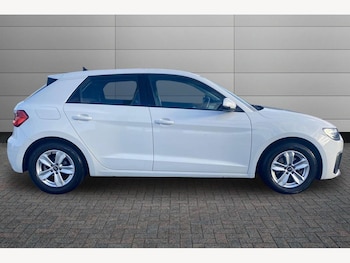 Used Audi A1 2023 for sale - 76676451: Photo
