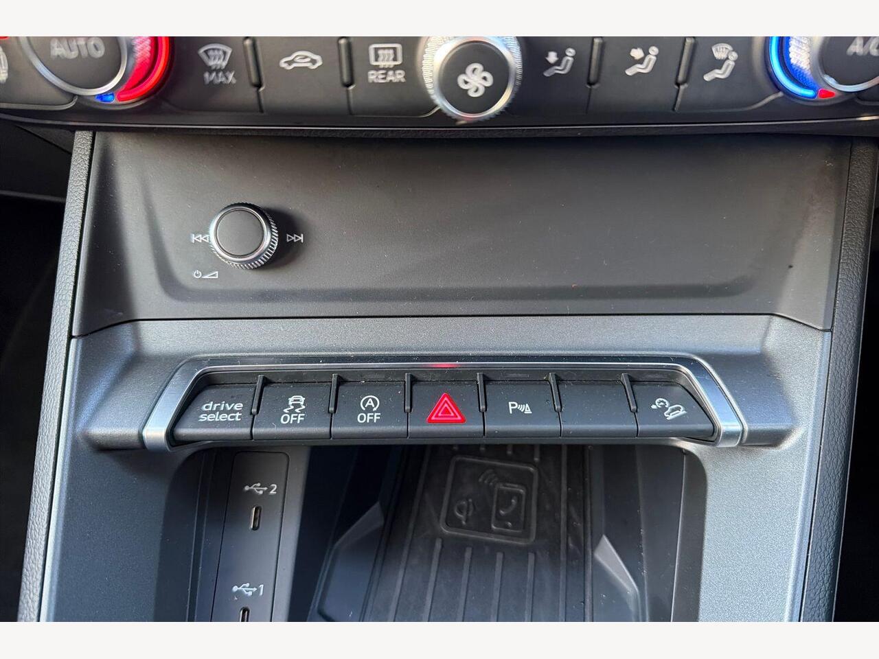 Used Audi Q3 2024 for sale - 76927650: Photo 18