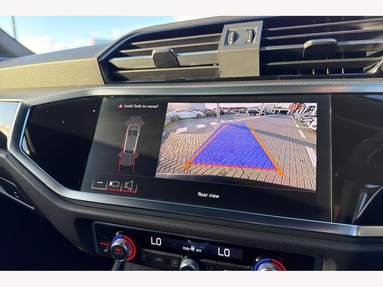 Used Audi Q3 2024 for sale - 76927650: Photo 22