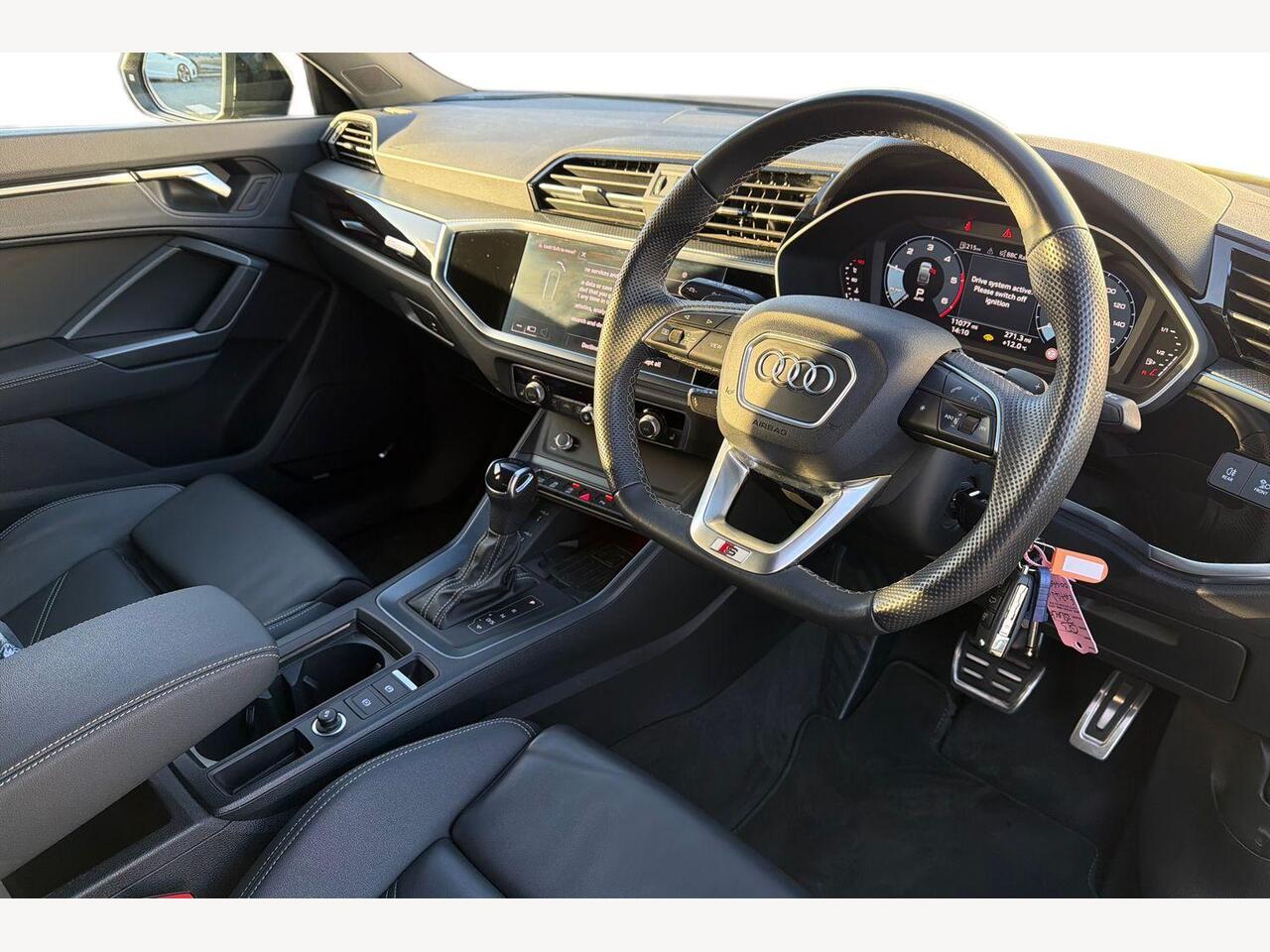 Used Audi Q3 2024 for sale - 76927650: Photo 6