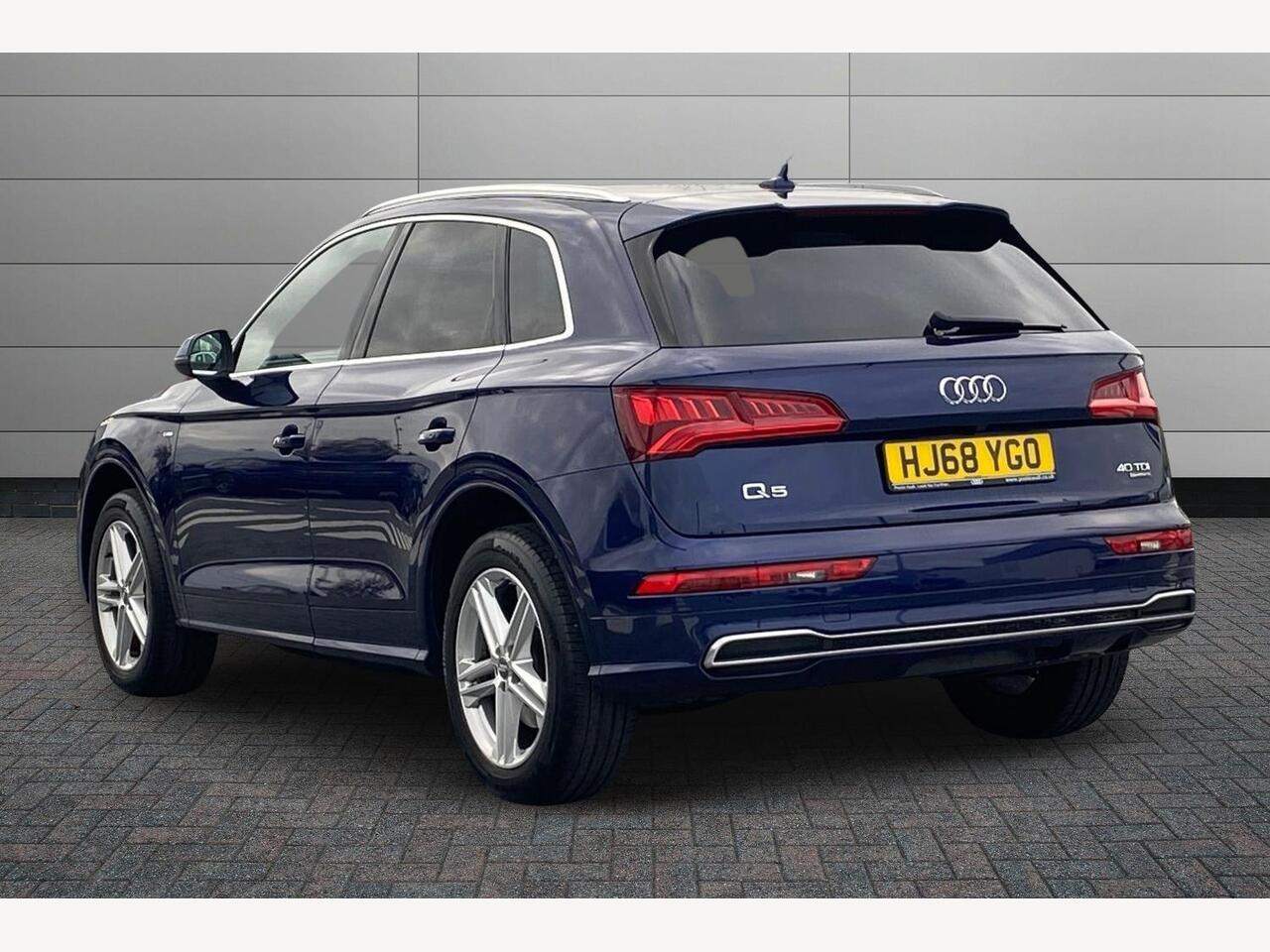 Used Audi Q5 2018 for sale - 76673412: Photo 3