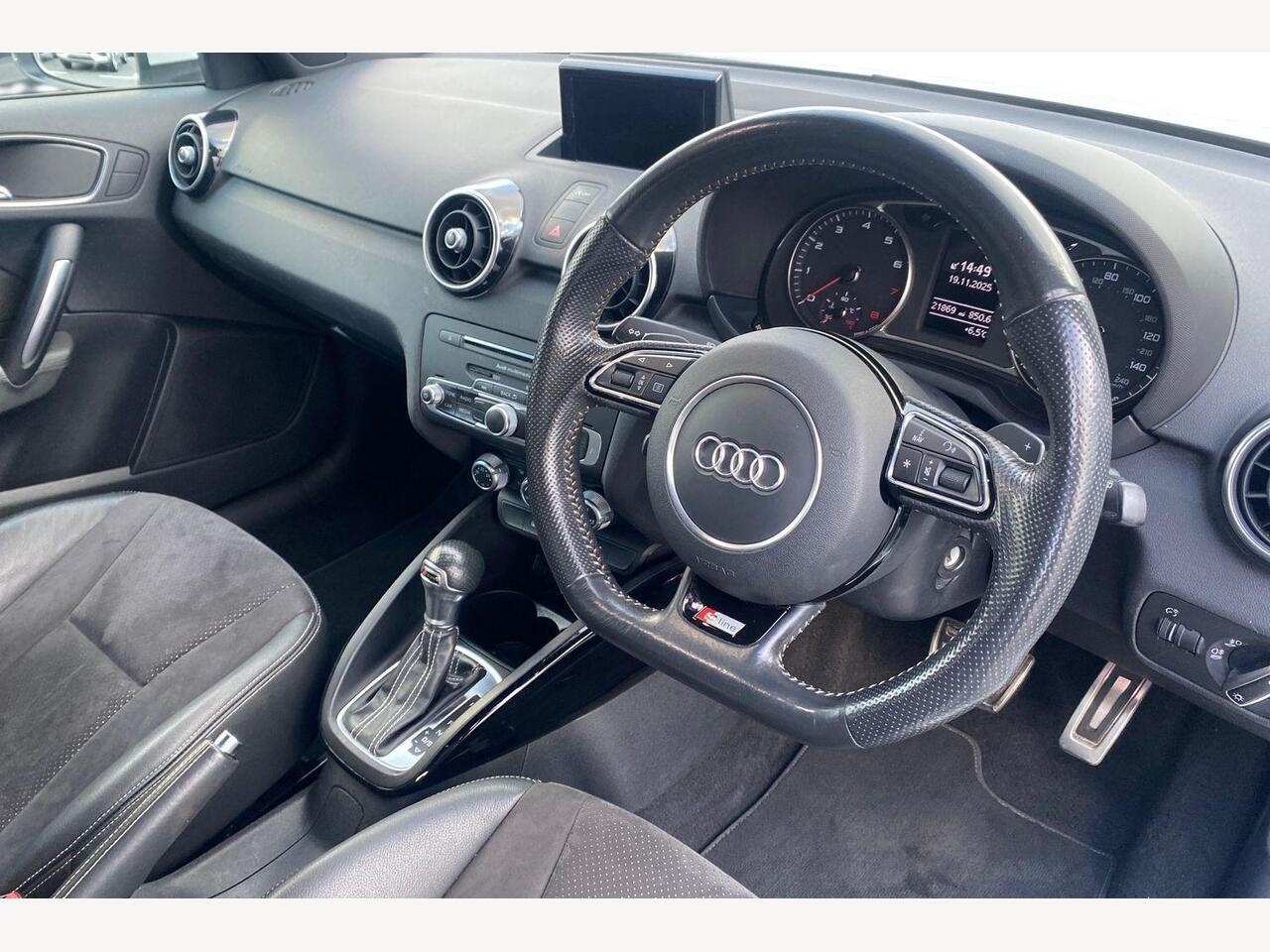 Used Audi A1 2018 for sale - 76673667: Photo 6