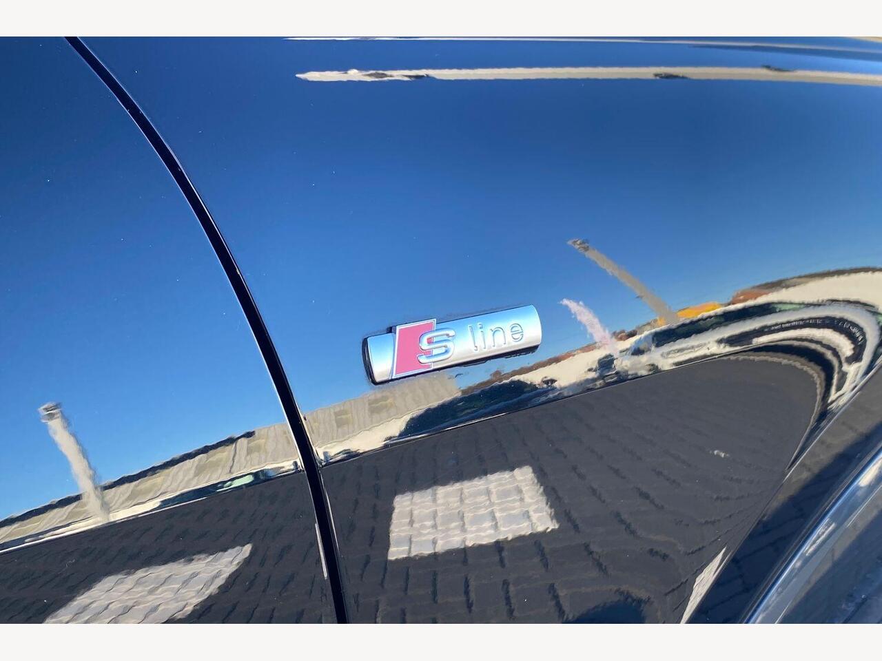 Used Audi Q4 e-tron 2021 for sale - 77231725: Photo 16