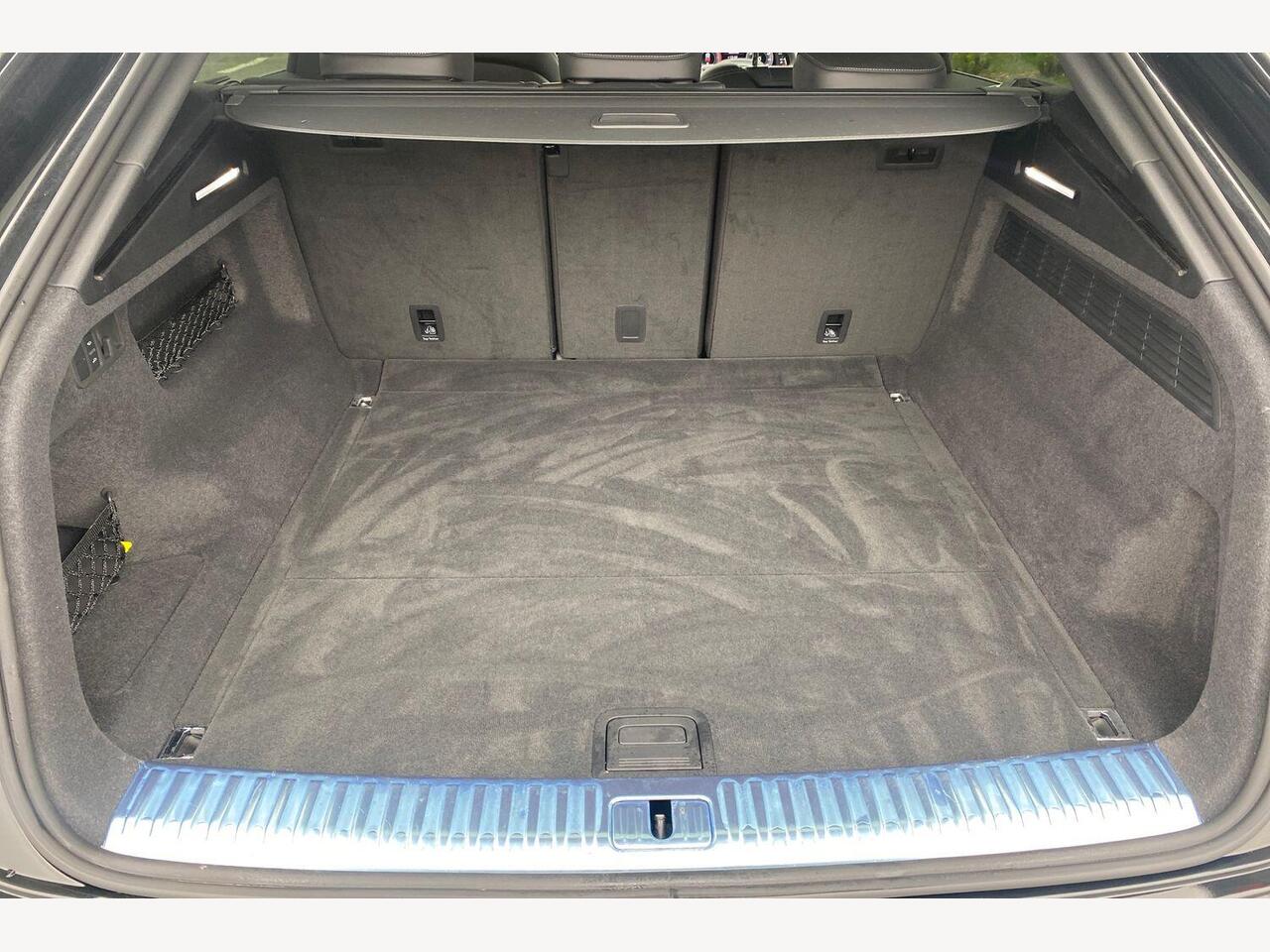 Used Audi Q8 2022 for sale - 77809812: Photo 12