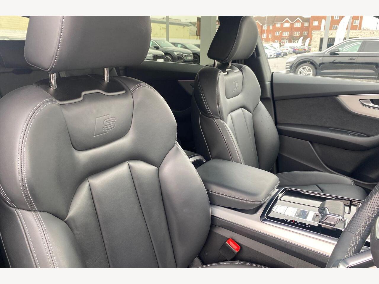 Used Audi Q8 2022 for sale - 77809812: Photo 16