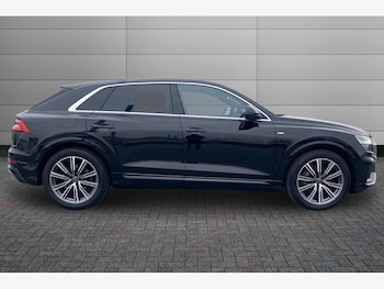 Used Audi Q8 2022 for sale - 77809812: Photo
