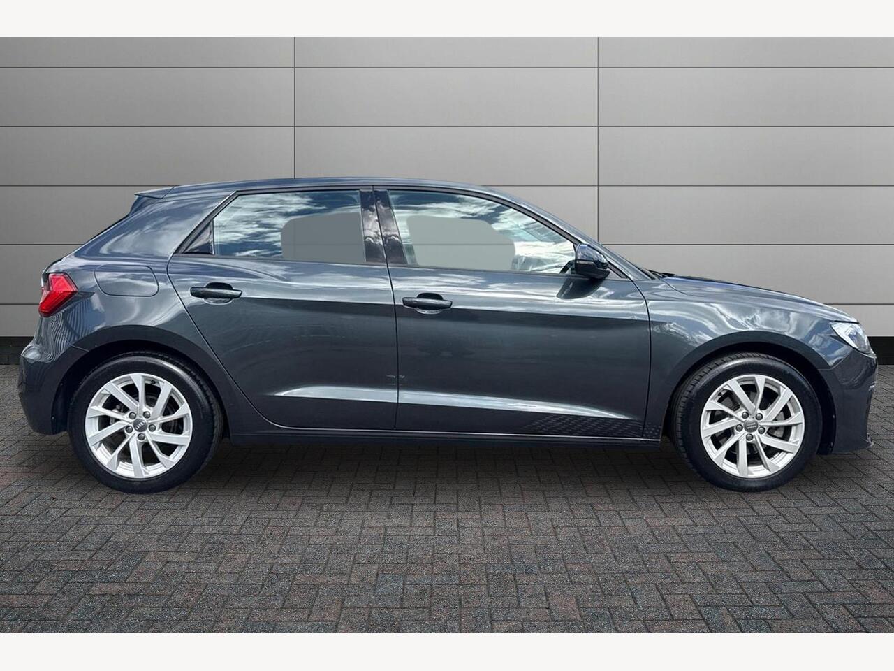 Used Audi A1 2020 for sale - 77018213: Photo 4