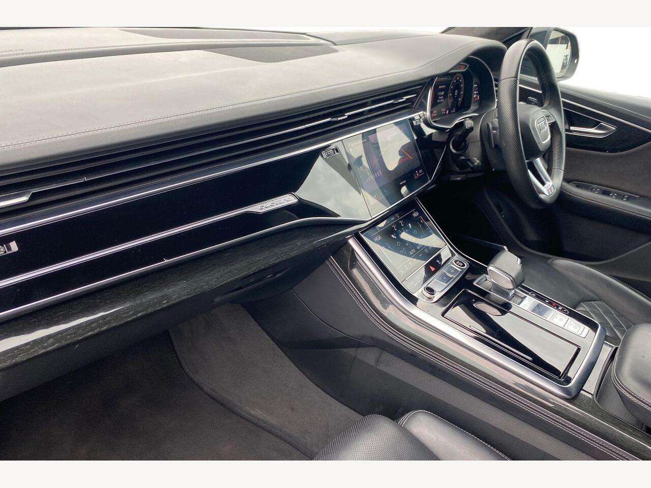 Used Audi Q8 2022 for sale - 76675005: Photo 2