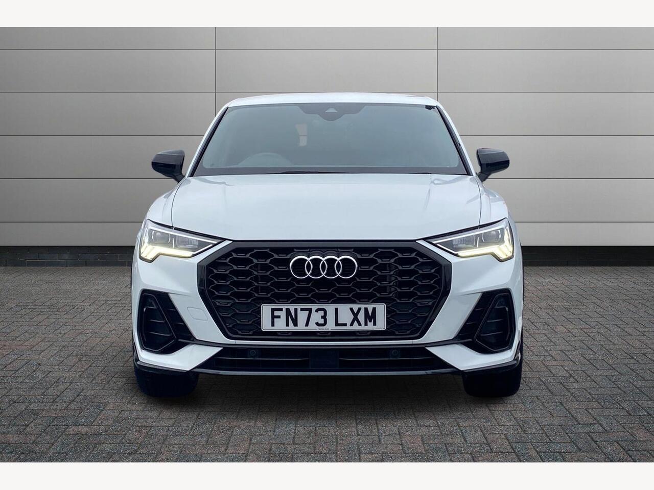 Used Audi Q3 2023 for sale - 77470724: Photo 10