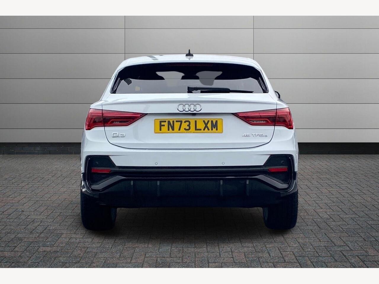 Used Audi Q3 2023 for sale - 77470724: Photo 11