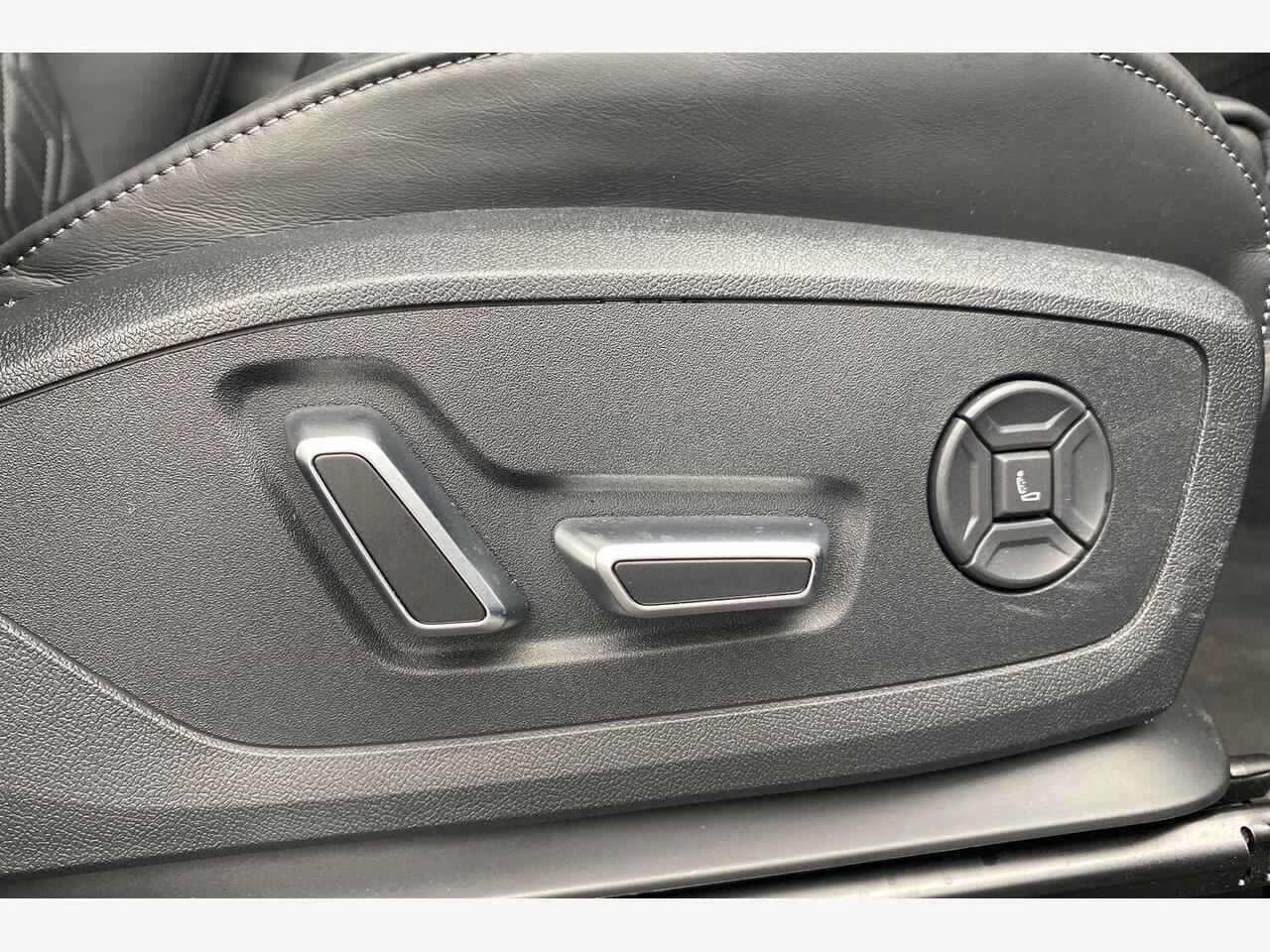 Used Audi Q6 e-tron 2025 for sale - 76679305: Photo 17