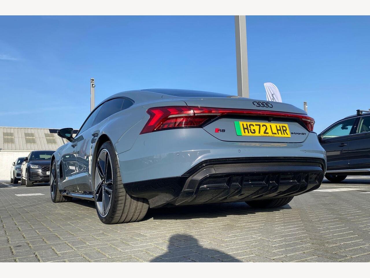 Used Audi RS e-tron GT 2022 for sale - 77673300: Photo 15