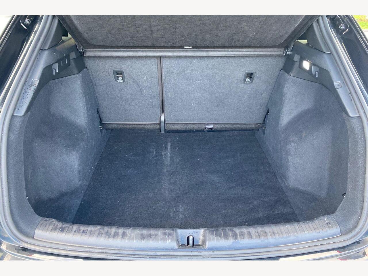 Used Audi Q4 e-tron 2023 for sale - 76675772: Photo 12