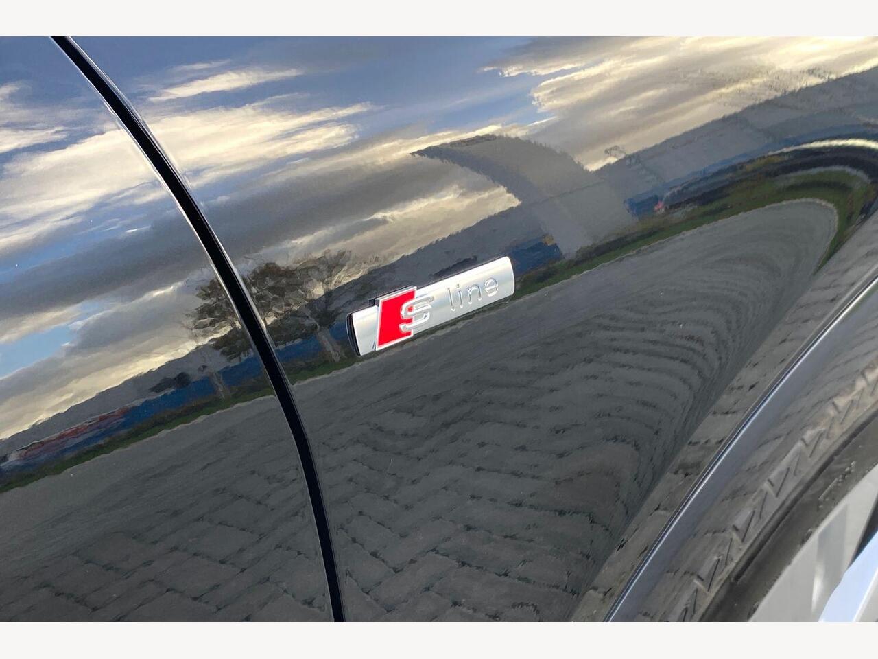 Used Audi Q4 e-tron 2023 for sale - 76675772: Photo 15