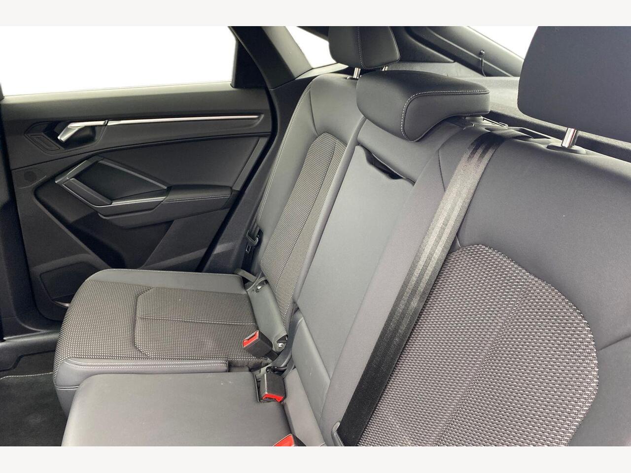 Used Audi Q3 2023 for sale - 77528683: Photo 9