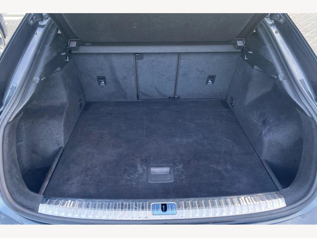 Used Audi Q3 2019 for sale - 77388668: Photo 12