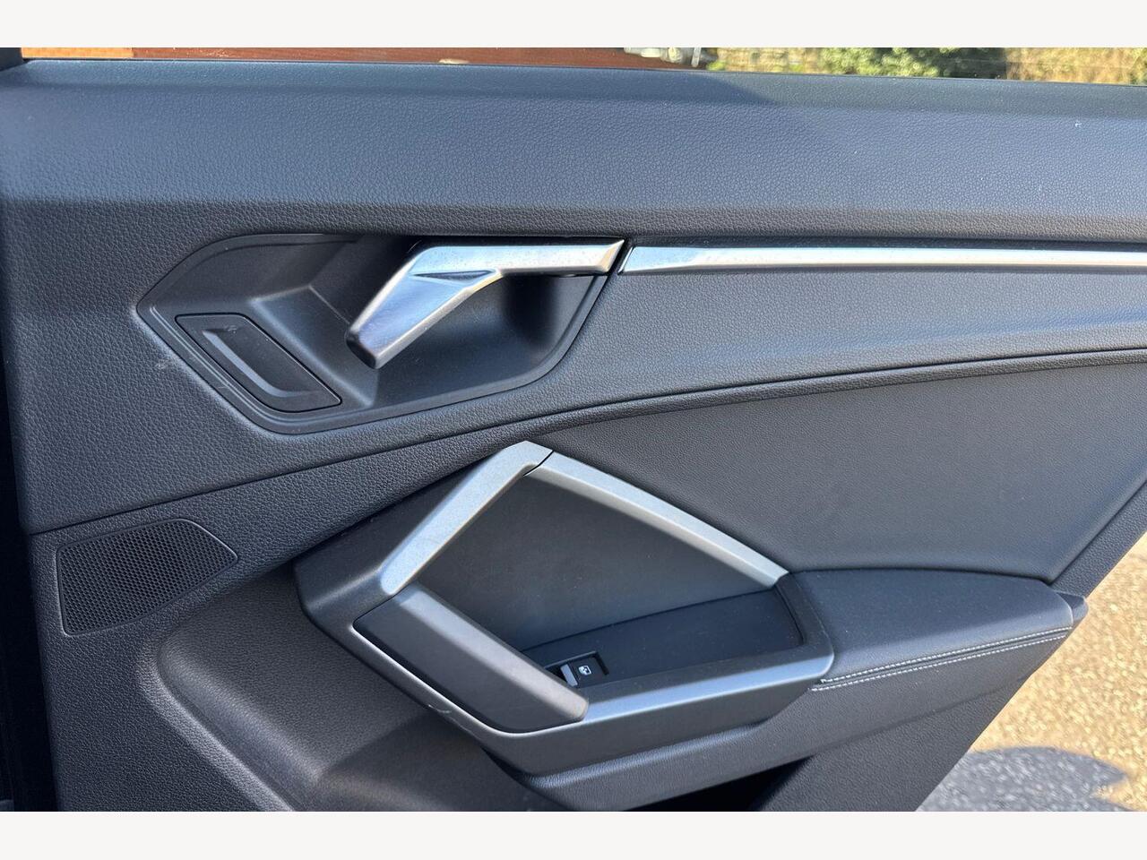 Used Audi Q3 2021 for sale - 76681040: Photo 25