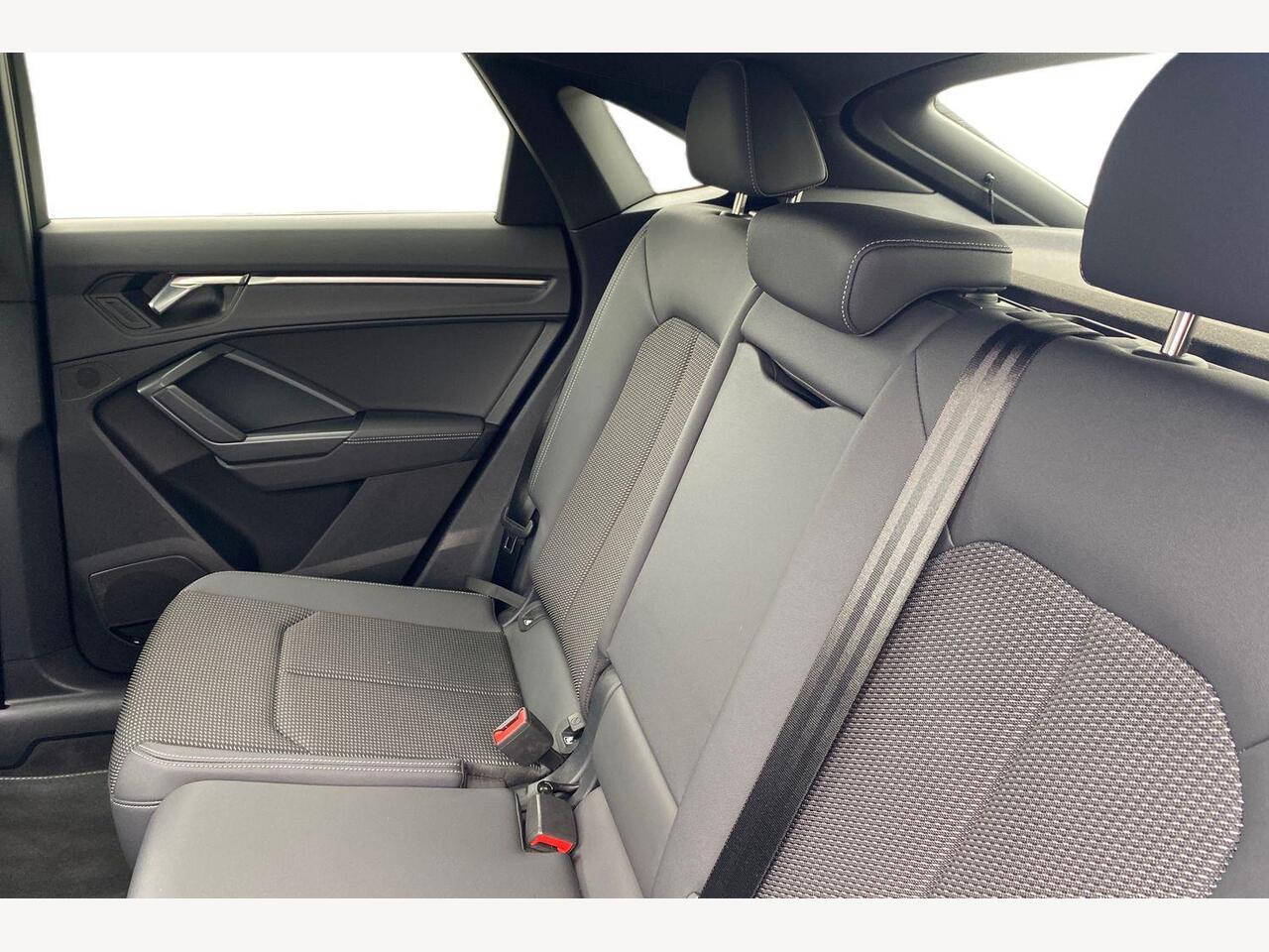 Used Audi Q3 2023 for sale - 76676895: Photo 8