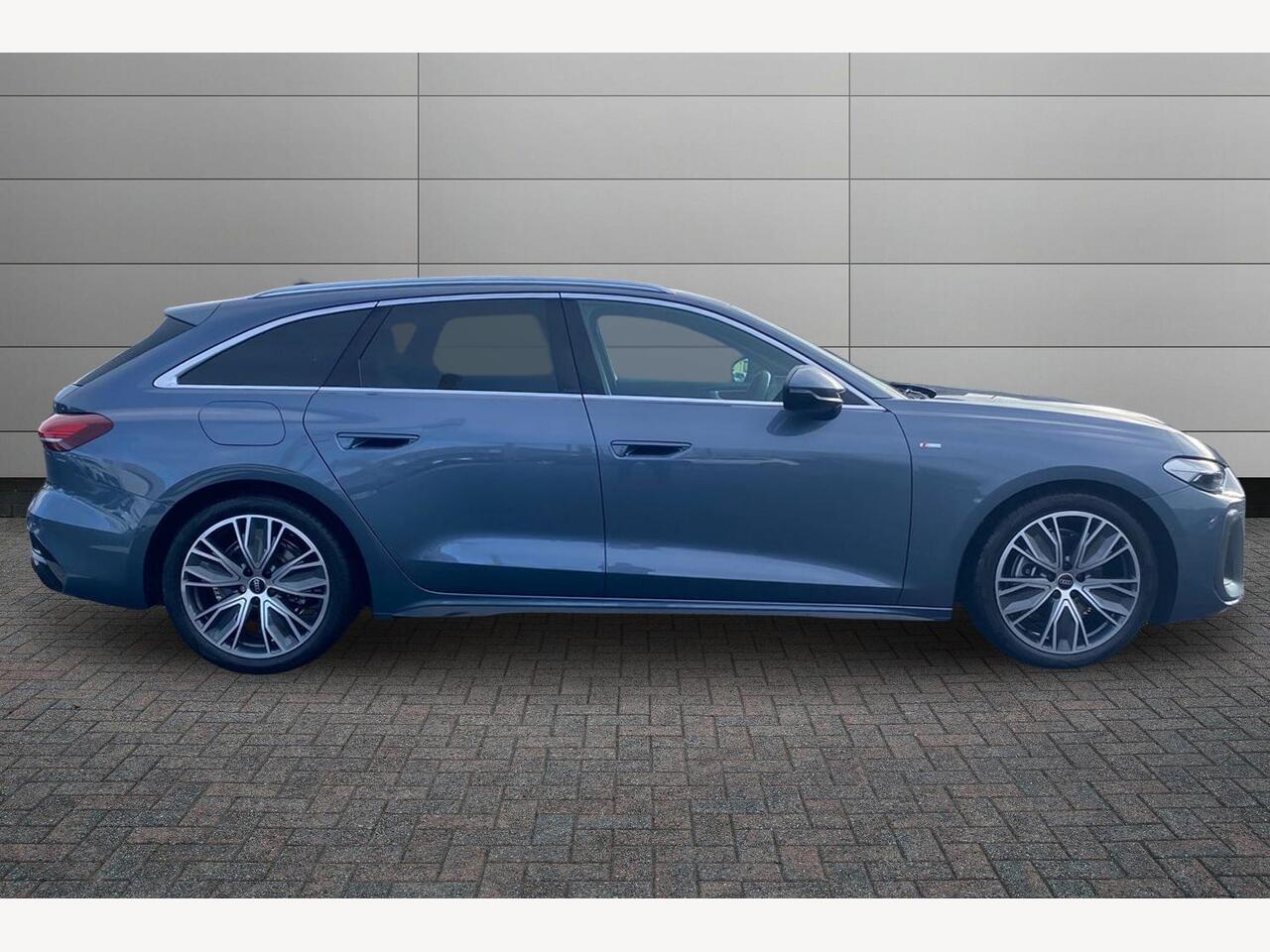 Used Audi A5 2025 for sale - 77442397: Photo 4