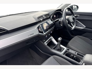 Used Audi Q3 2023 for sale - 76221984: Photo