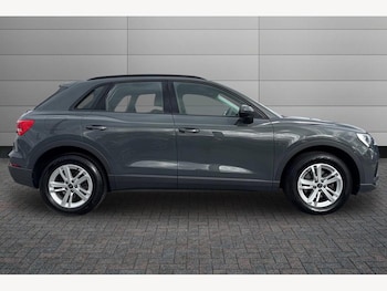 Used Audi Q3 2023 for sale - 76221984: Photo
