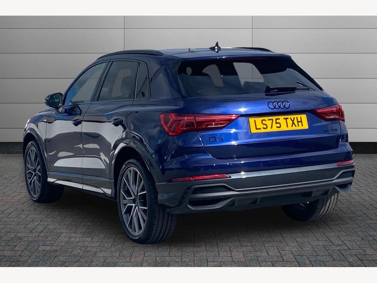 Used Audi Q3 2025 for sale - 78021919: Photo 3