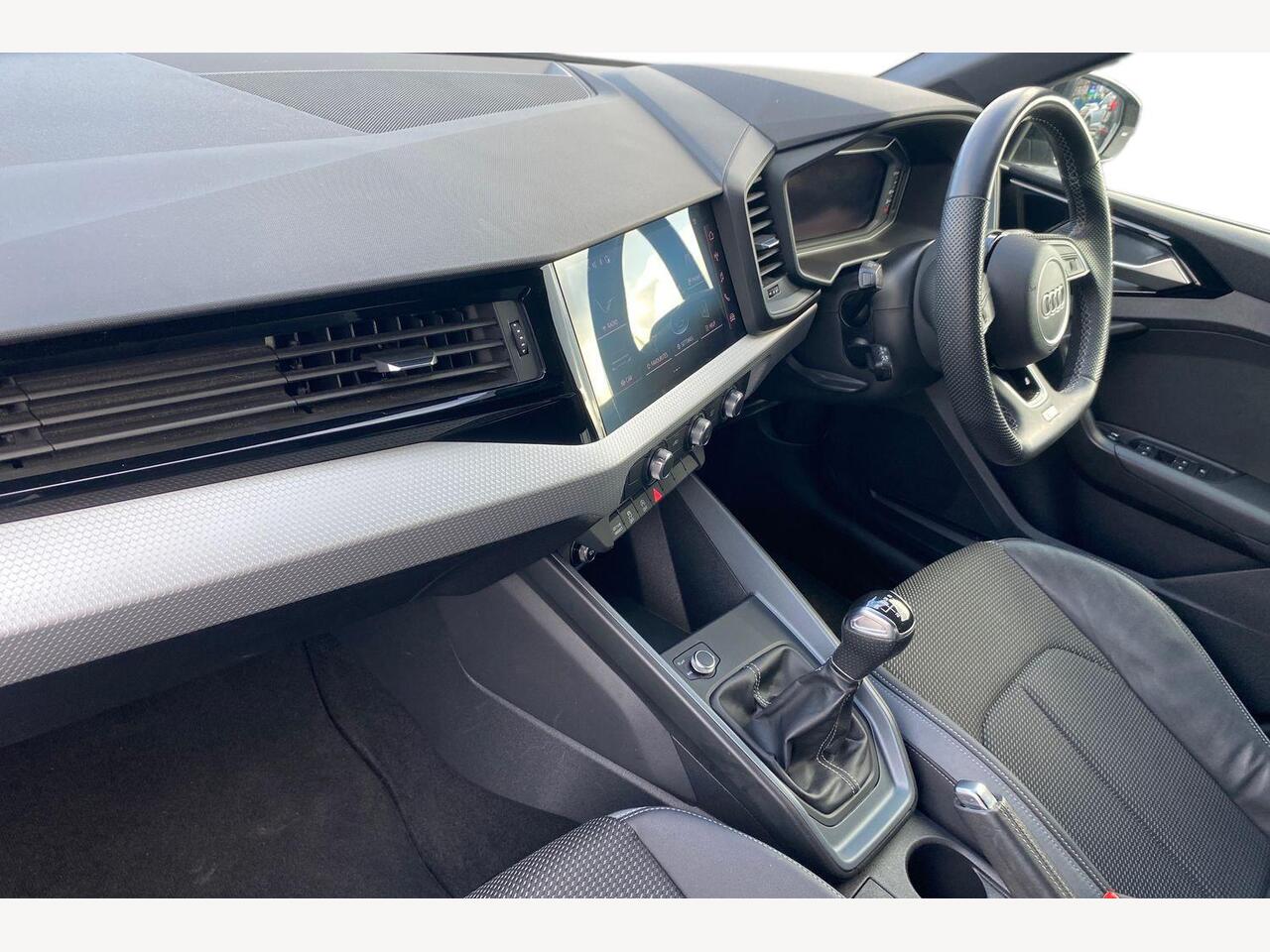 Used Audi A1 2022 for sale - 76674040: Photo 2