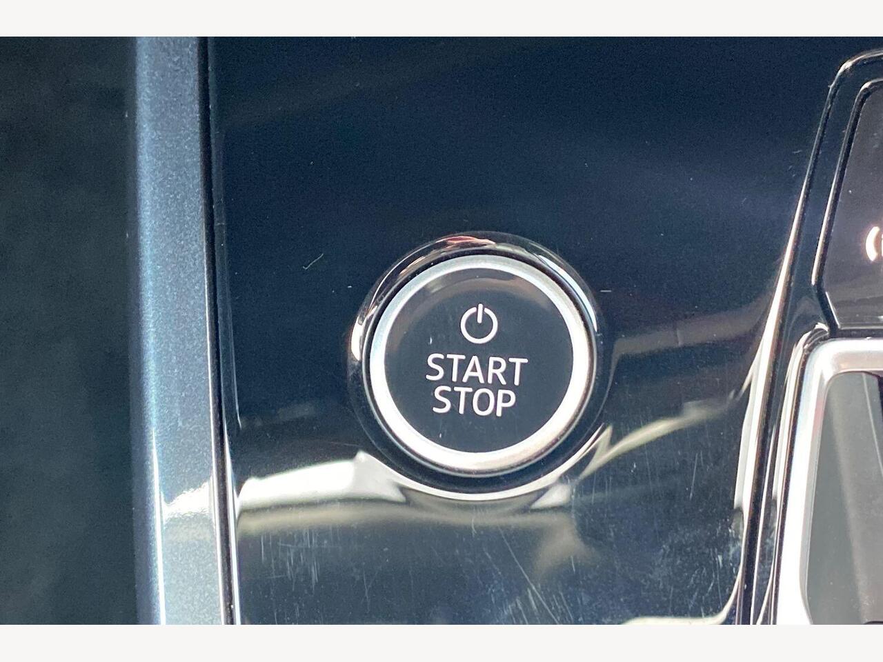 Used Audi Q4 e-tron 2024 for sale - 77910974: Photo 25